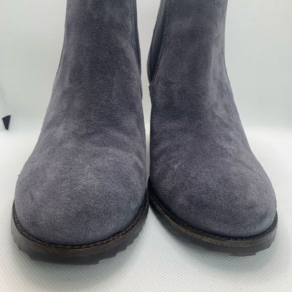 Trask Gray Purple Suede Chelsea Wedge Ankle Wedge Bootie Boots Size 8M - Picture 5 of 8